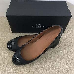 Coach Chelsea Black Flats 7.5